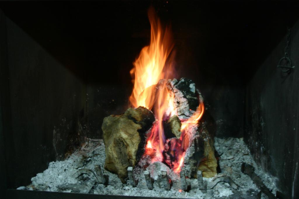 Hostal Rural Las Terrazas De La Alpujarra Bubión Dış mekan fotoğraf